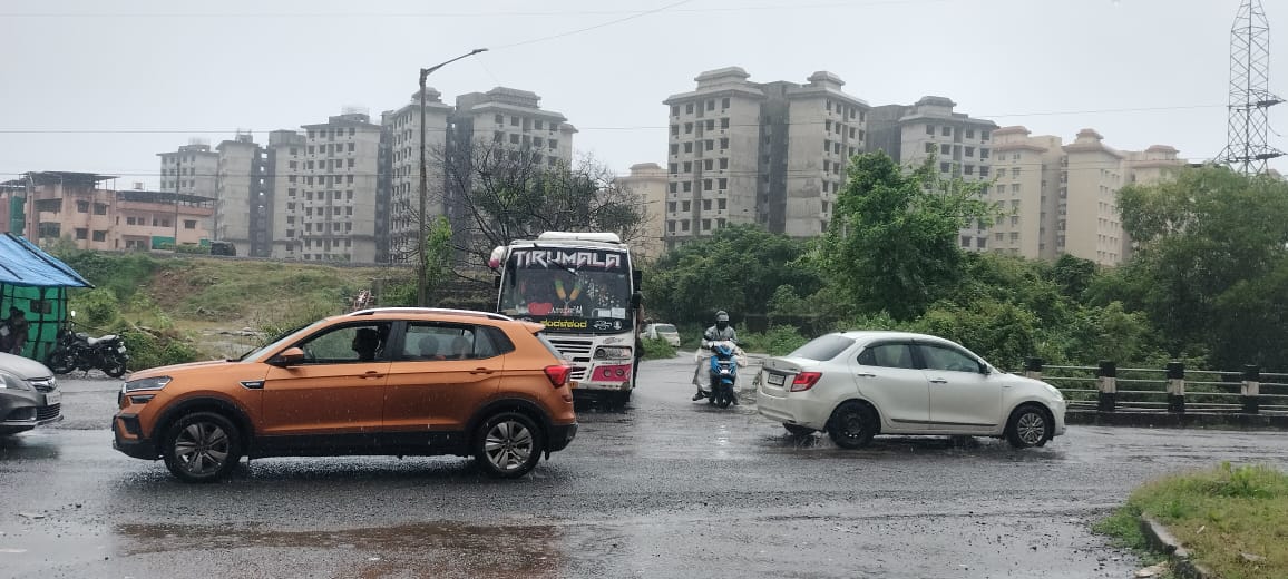 Yellow Alert: Caution Issued Along Uttara Kannada Coast
