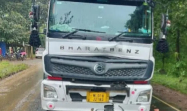 Yellapur: Fatal Accident Claims Life of Bike Rider in Collision with Lorry